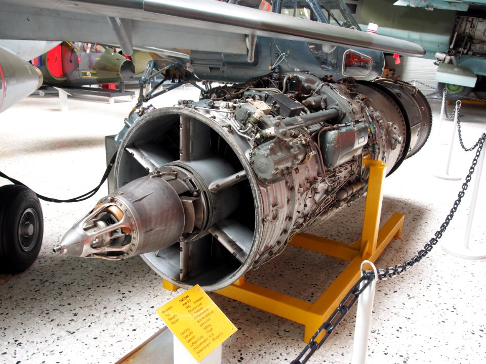 SNECMA Atar 9C (1960), used in Mirage IIIC at Flugausstellung Hermeskeil, pic1