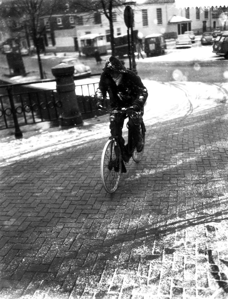 Sneeuw in Amsterdam, Bestanddeelnr 910-0813