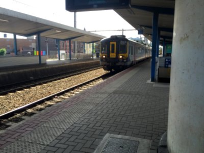 SNCB AM Converted 988 en gare de Charleroi-Sud 1