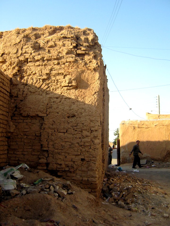 Snapshots Bazaar of Nishapur 22 15