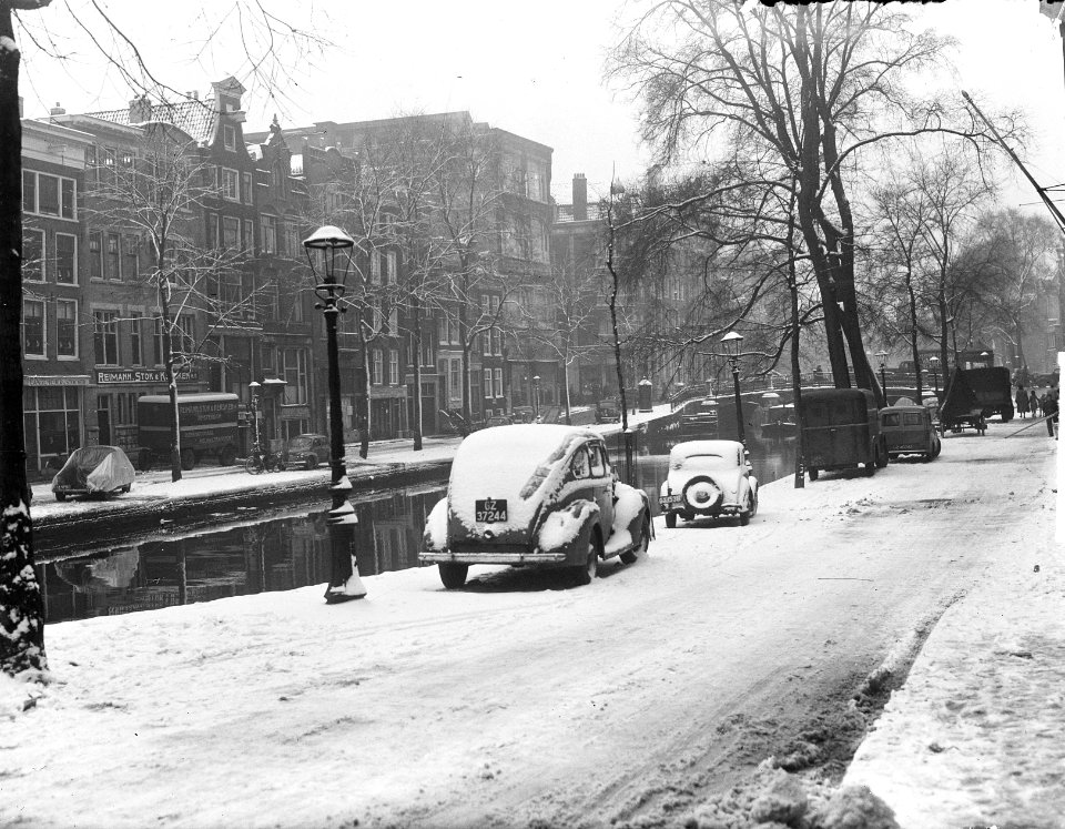 Sneeuw te Amsterdam gracht in Amsterdam, Bestanddeelnr 904-3521