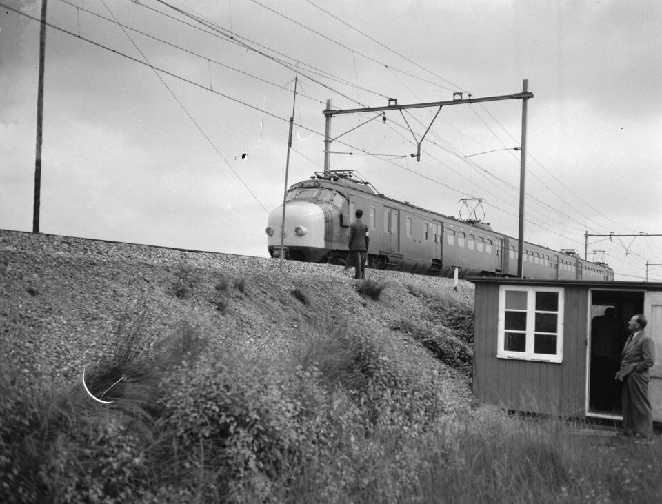 Snelheidsproeven van de Nederlandse Spoorwegen bij Helmond, Bestanddeelnr 909-7912