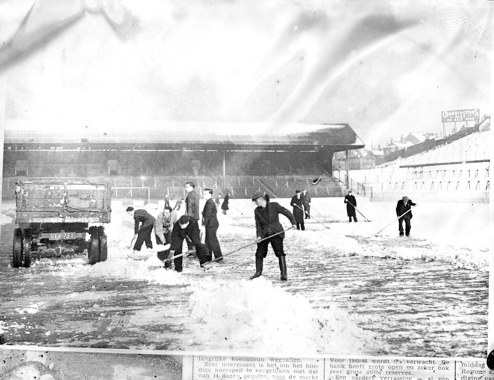 Sneeuw op Charltonterrein, Bestanddeelnr 902-0241