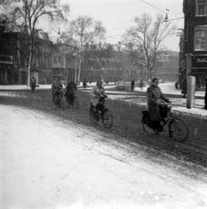 Sneeuwplaatjes in Amsterdam, Bestanddeelnr 905-4371