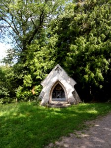 Solre-le-Château (Nord, Fr) chapelle oratoire des Nielles
