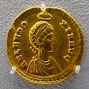 Solidus of Arcadius, for Eudoxia, Constantinople, 402-403 AD, gold - Arthur M. Sackler Museum, Harvard University - DSC01500