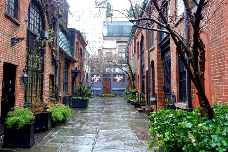 Sniffen Court - New York City - DSC07765