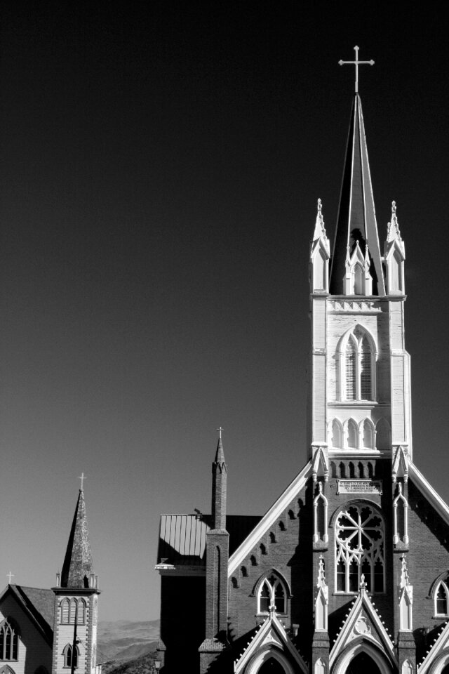 White architecture religion