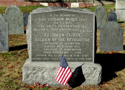 Solomon Peirce memorial - Old Burying Ground - Arlington, MA - DSC03034