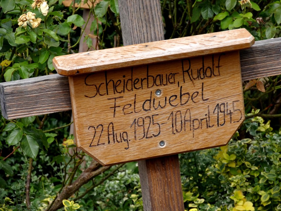 Soldatengräber Hermann-Lietz-Schule Haubinda 6