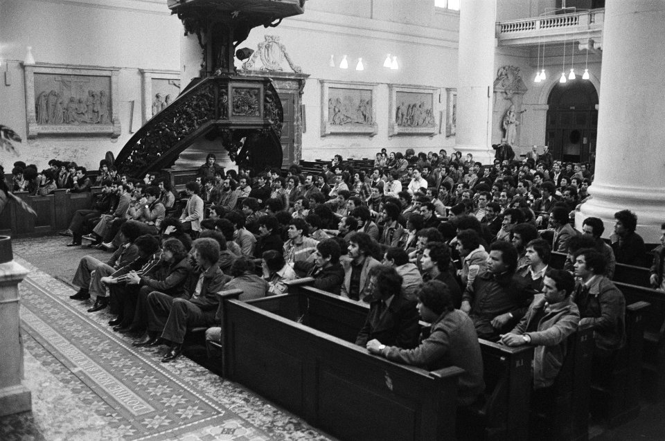 Solidariteitsbijeenkomst Marokkanen in Mozes en Aaronkerk Amsterdam, Bestanddeelnr 930-7796