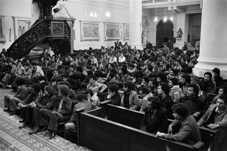 Solidariteitsbijeenkomst Marokkanen in Mozes en Aaronkerk Amsterdam, Bestanddeelnr 930-7795