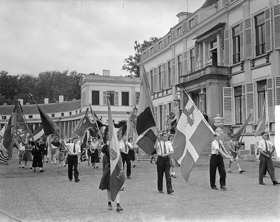 Soestdijk, vaandels, Bestanddeelnr 903-4804