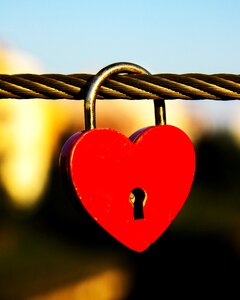 Love padlock connection