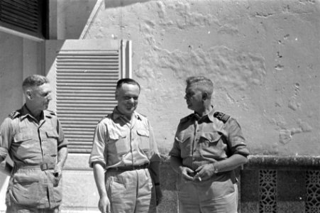 Soerabaja. A-Divisie vlnr. kolonel G.J. Vermeulen, commandant X-Brigade, gen…, Bestanddeelnr 5003