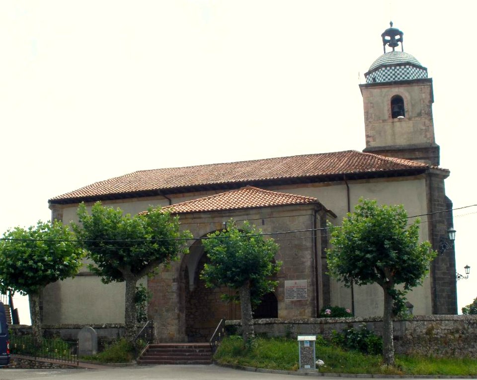 Solares-Valdecilla (Medio Cudeyo) - Iglesia de Santa Maria de Cudeyo 01