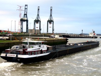 Sianto (ship, 2005), ENI 02327236, Port of Antwerp pic1