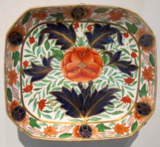 Soft-paste porcelain octagonal dish, 19th century, English, possibly Derby, Honolulu Museum of Art
