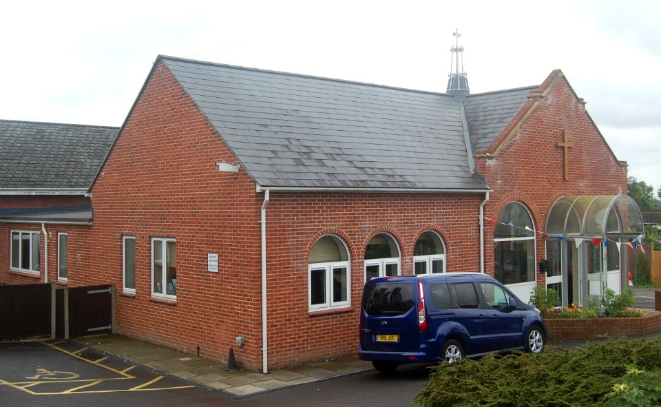 Shirrell Heath Methodist Church, High Street, Shirrell Heath (July 2019) (2)