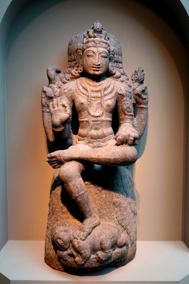 Shiva Dakshinamurti, India, Tamil Nadu, 1100s AD, granite - Arthur M. Sackler Gallery - DSC05253