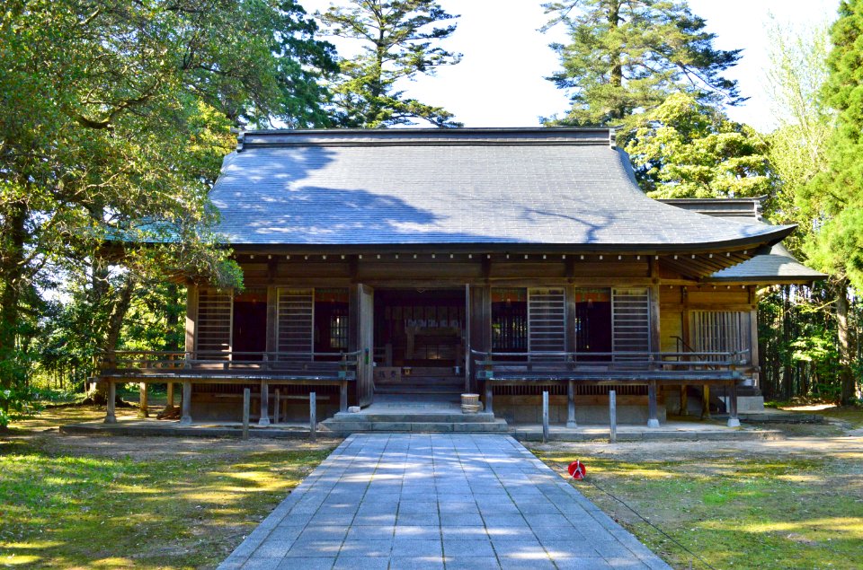 Shitori-jinja, haiden