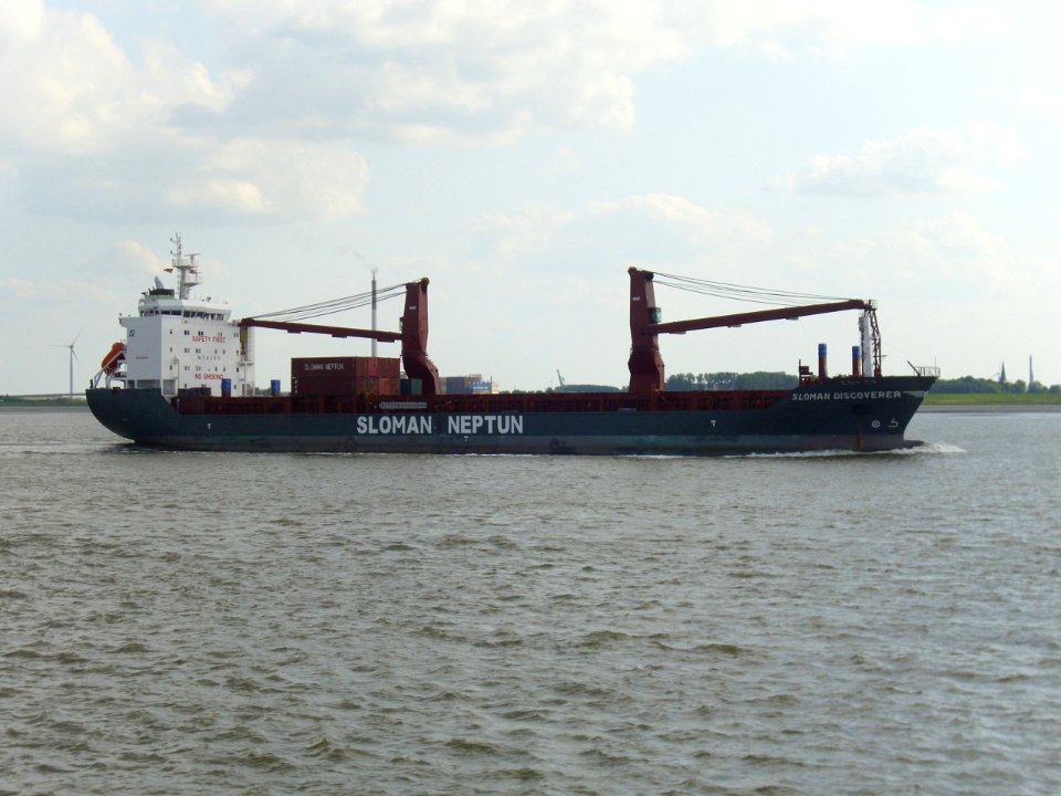 Ship Sloman Discoverer 2012-06-30