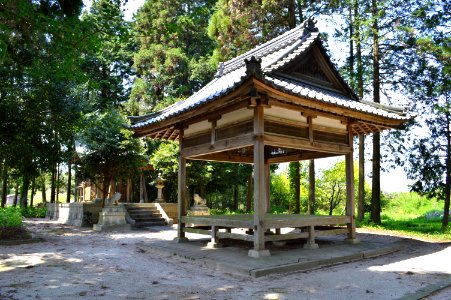 Shiroshi-jinja shaden