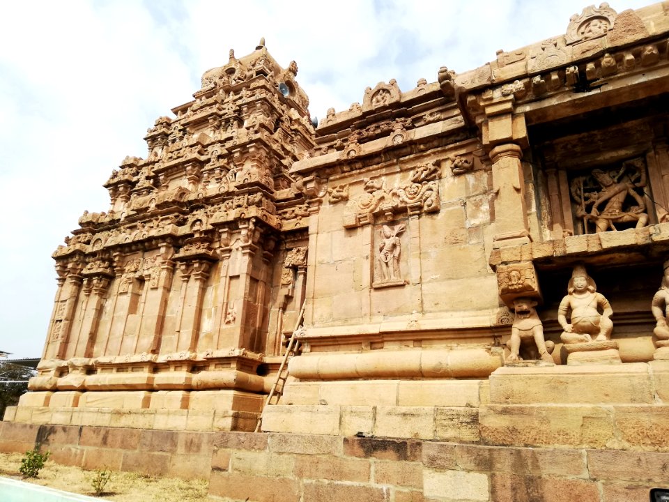 Side view of Sangameshwara Temple - Jagannatha Gattu - Kurnool City