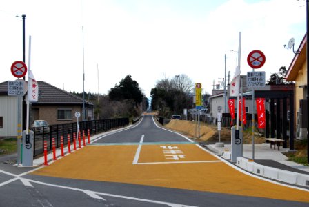 Shikamura bus stop