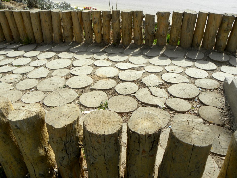 Sidewalk,Wooden pavement,Flowers 01