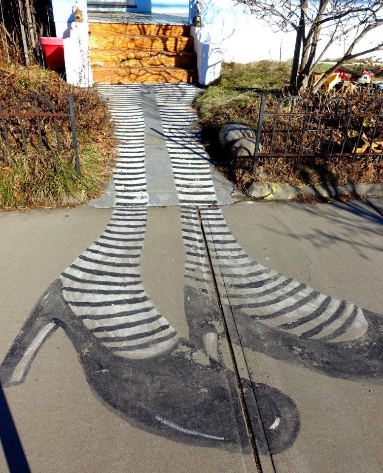 Sidewalk - Arlington, MA - DSC03812