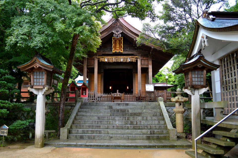 Shikaumi-jinja haiden