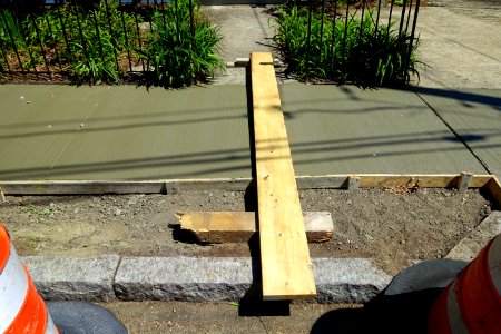 Sidewalk construction - Arlington, MA - DSC02141
