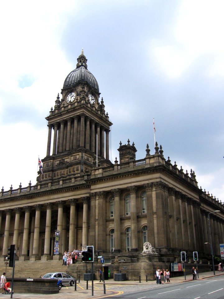 Side view, Leeds Town Hall