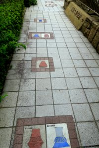 Sidewalk to Omori Kaizuka Shell Mounds - Omori, Tokyo, Japan - DSC05601