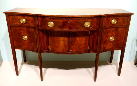 Sideboard, Boston, Massachusetts, 1790-1810, mahogany, pine, birch, maple - Dallas Museum of Art - DSC04762