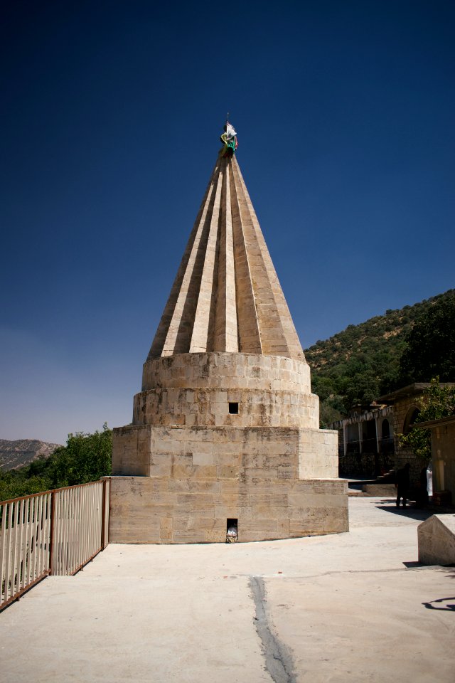 Shrine of Sheikh Shems in Lalish 01