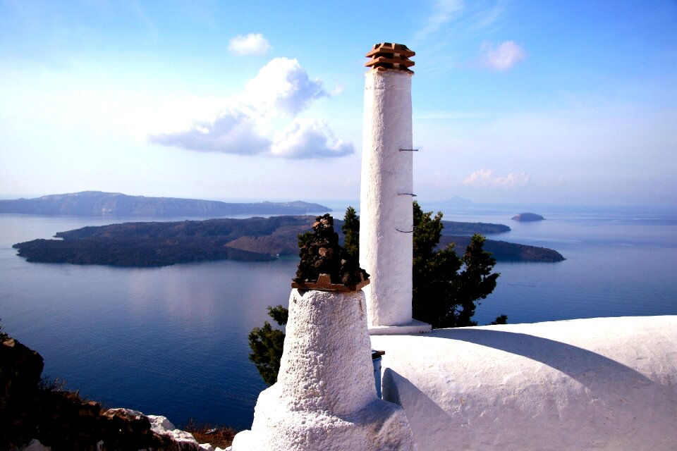 Caldera white houses greece