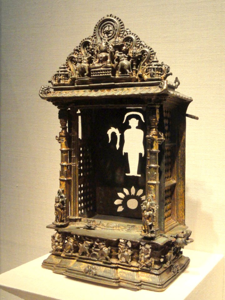 Siddhapratima Yantra (Shrine of a Perfected Being), 1333 AD, western India, bronze with traces of gilding and silver inlay - Freer Gallery of Art - DSC05195