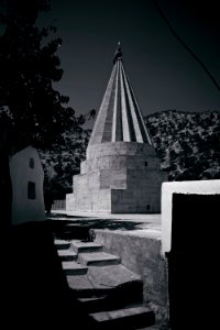 Shrine of Sheikh Shems in Lalish 02