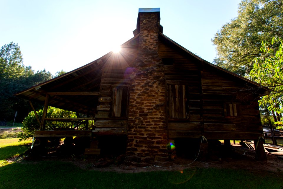 Side view of Autrey House