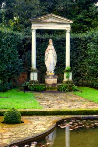 Shrine to the Virgin Mary - Barberini Gardens - Castel Gandolfo - DSC04344