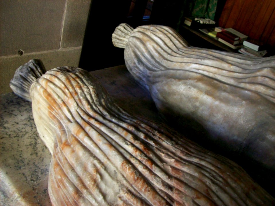 Shrouded effigies, St. Edmund, Fenny Bentley