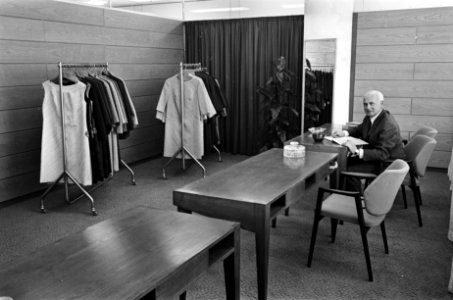 Showroom Textilia (Confectiecentrum Amsterdam), Bestanddeelnr 921-1874