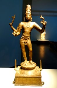 Shiva Vinadhara (Holder of the Vina), Chola dynasty, c. 950 AD, Tamil Nadu, India, bronze - Freer Gallery of Art - DSC04498