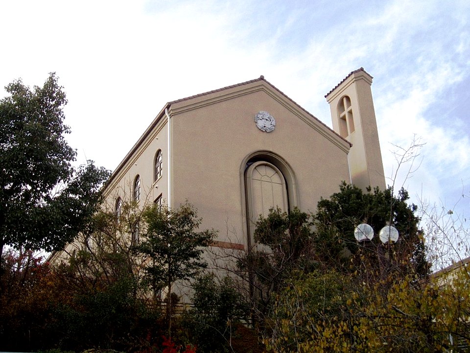 Shoei-Junior-College-Howe-Memorial-Hall-2013123001