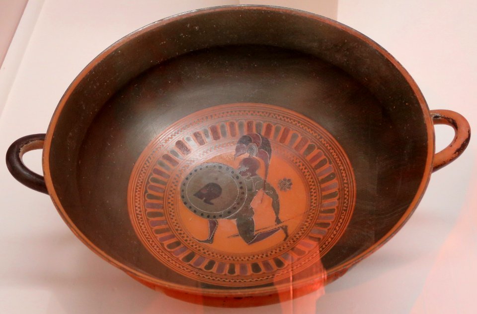 Siana cup by the C Painter, c. 570-555 BCE, Lowe Art Museum