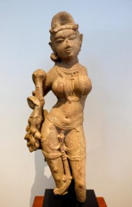 Shalabhanjika, West India, c. 11th century AD, red sandstone - Matsuoka Museum of Art - Tokyo, Japan - DSC07045