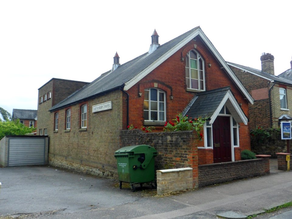 Shrewsbury Chapel, Shrewsbury Road, Redhill (June 2013)