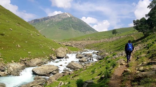 Shekawas on Tarsar Lake trek Jammu&Kashmir India
